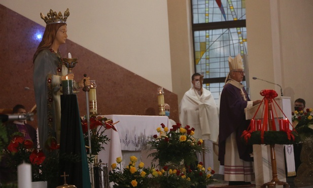 Abp Skworc do górników: Trzeba odwagi i kół ratunkowych