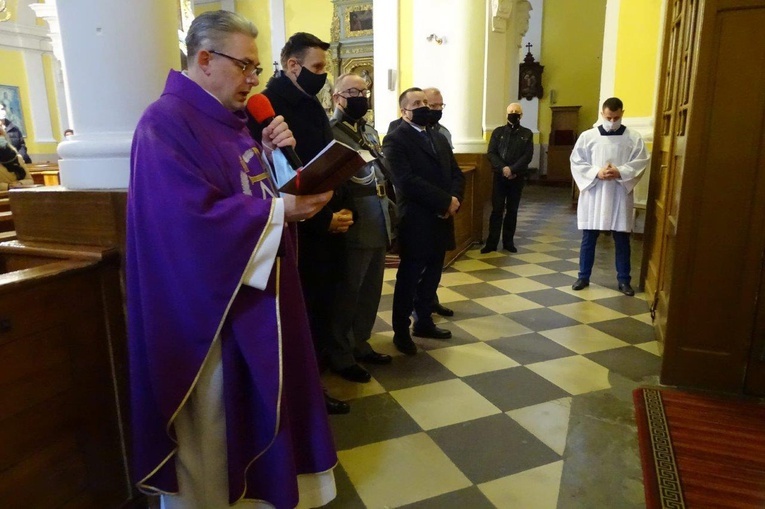 Wschowa. Poświęcenie tablicy z okazji 100. rocznicy Cudu nad Wisłą