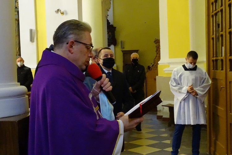 Wschowa. Poświęcenie tablicy z okazji 100. rocznicy Cudu nad Wisłą