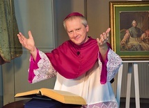 W sztuce „Przyjaciele?” pojawia się prymas… ze Skierniewic.