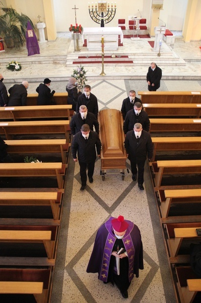 Pogrzeb ks. Andrzeja Trzeciaka