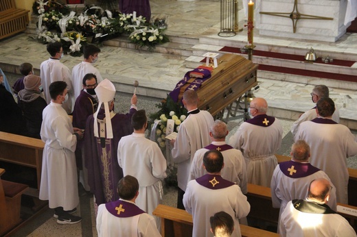 Pogrzeb ks. Andrzeja Trzeciaka