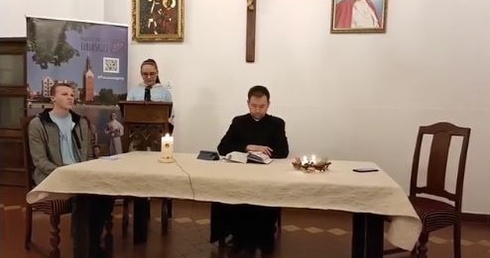 Adwentowy krąg biblijny 