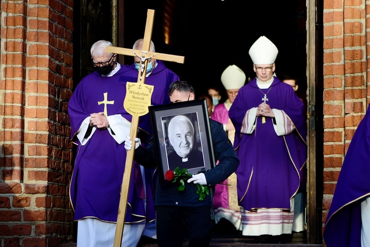 Msza pogrzebowa śp. ks. Władysława Nowaka