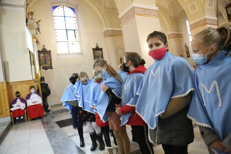 Podegrodzie. Przyjęcie do DSM