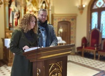 Para rejonowa w czasie powitania uczestników Rejonowego Dnia Wspólnoty.