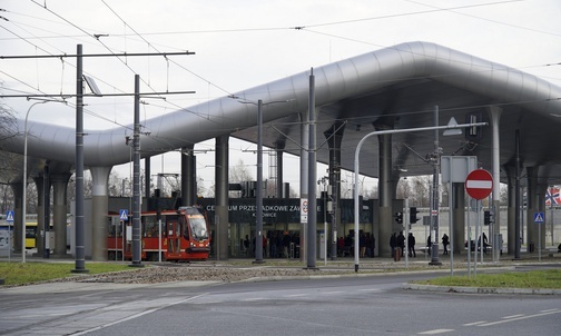 Katowice. Nowe centra przesiadkowe w Zawodziu i w Brynowie. Parkingi na razie bez biletów