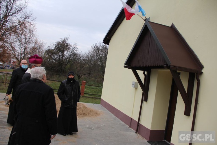 Bp Lityński poświęcił odnowiony budynek WTZ w Gorzowie Wlkp.