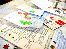 Listy do Mikołaja, które napisały dzieci ze Stalowej Woli.