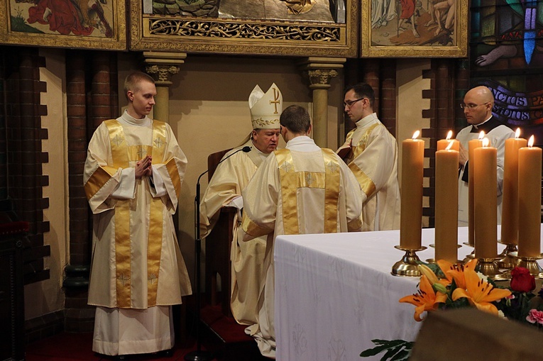 Święcenia diakonatu we wrocławskim seminarium 2020