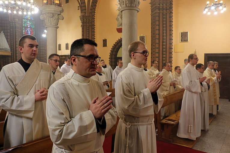 Święcenia diakonatu we wrocławskim seminarium 2020