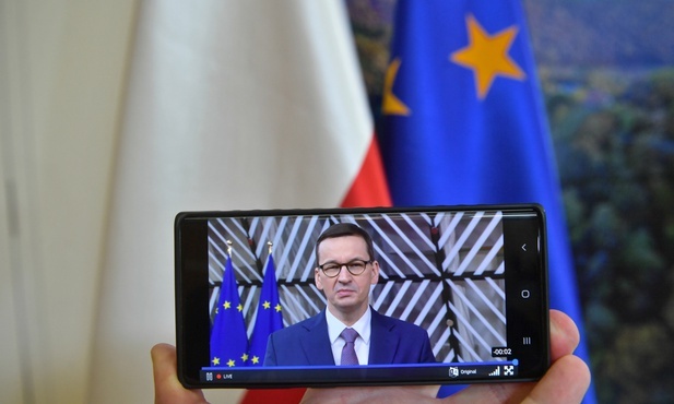 Morawiecki: Uruchamianie funduszy unijnych nie może podlegać decyzjom politycznym