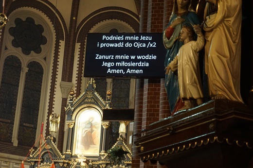Uroczystości pogrzebowe śp. ks. Józefa Kuschego - czwartek 10.12.2020
