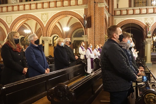 Uroczystości pogrzebowe śp. ks. Józefa Kuschego - czwartek 10.12.2020