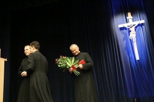 Ogłoszenie ks. Artura Ważnego biskupem