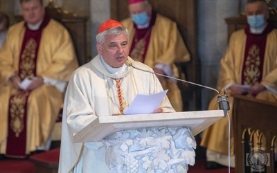 Eucharystii przewodniczył pochodzący z Łodzi legat papieski kard. Konrad Krajewski.