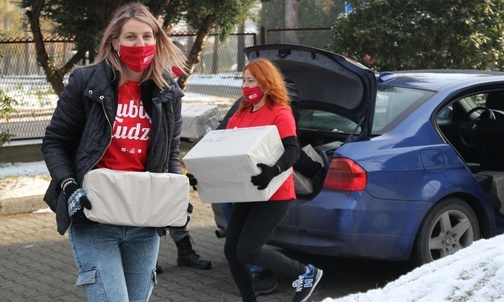 Szlachetna Paczka rejonu Czernichów i okolice swój magazyn przygotowała w Międzybrodziu Bialskim.