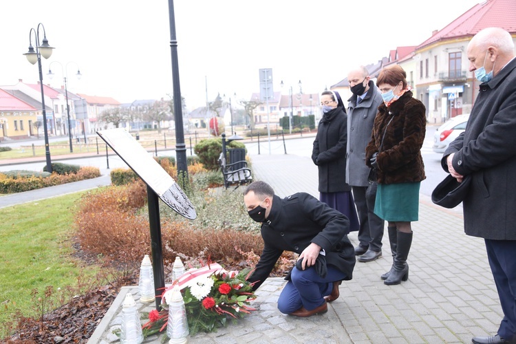 Plac i tablica św. Jana Pawła II