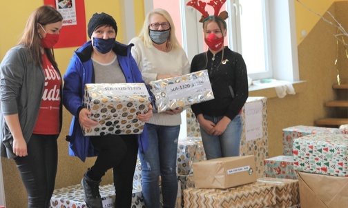 - Warto być darczyńcą! - przekonywały Bożena Pałka i Jolanta Majda z Nidku