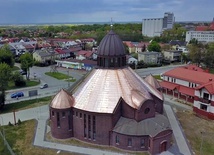Oleśnica. Parafia zaprasza na 24-godzinną modlitwę różańcową