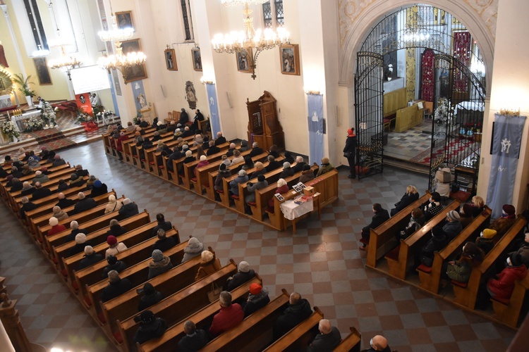 Przasnysz. Bp Marcinkowski w sanktuarium Matki Bożej