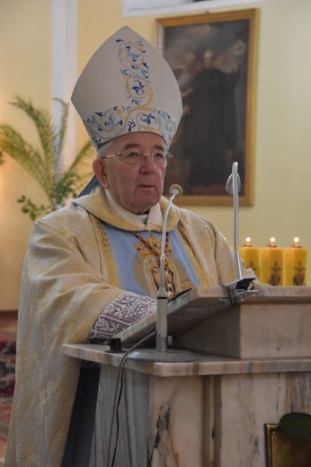 Przasnysz. Bp Marcinkowski w sanktuarium Matki Bożej