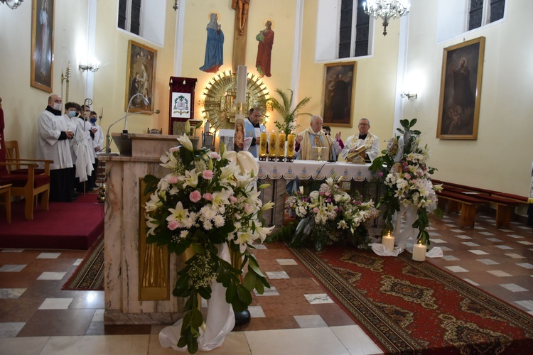 Przasnysz. Bp Marcinkowski w sanktuarium Matki Bożej