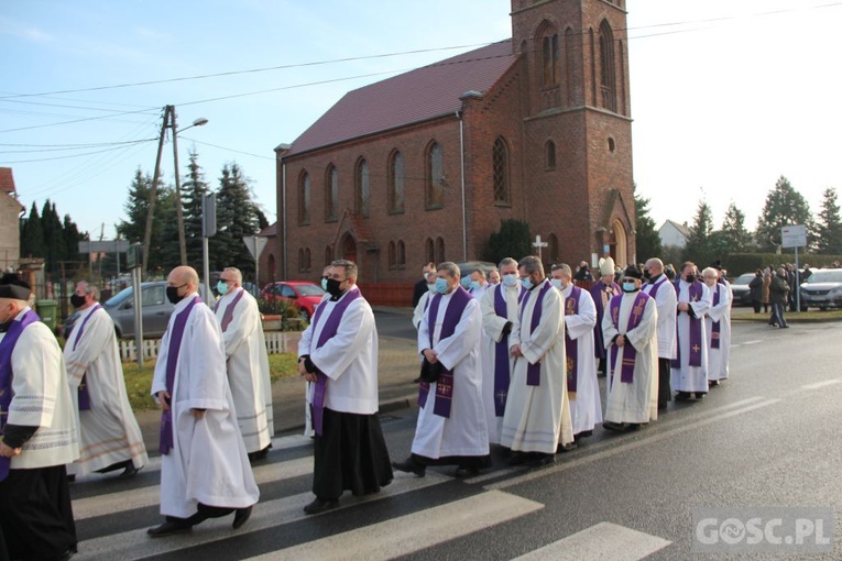 Pogrzeb ks. Wojciecha Miłka