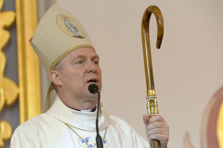 bp Piotr Turzyński.