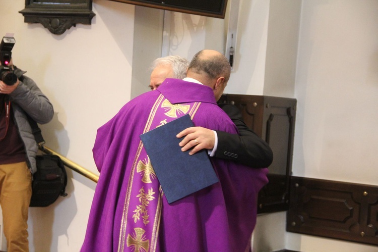 Papieski medal dla tuchowskiego organisty
