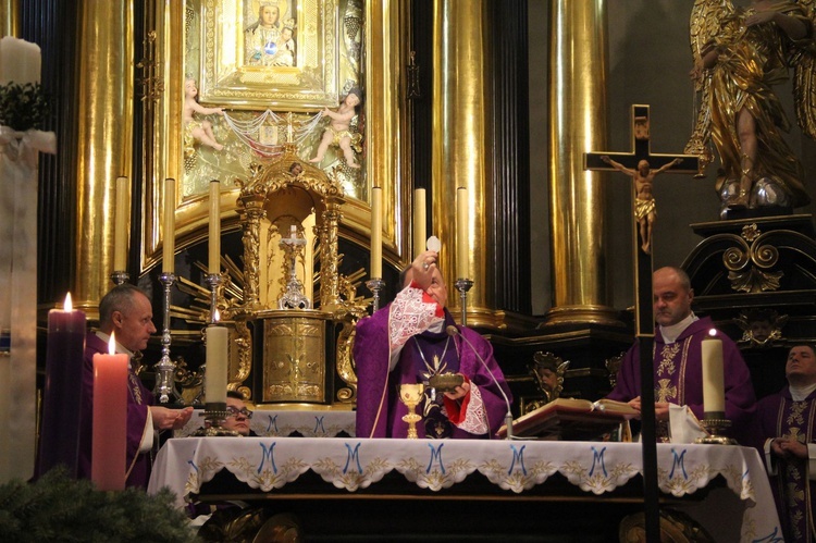 Papieski medal dla tuchowskiego organisty