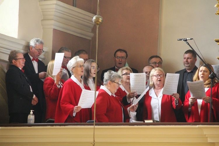 Papieski medal dla tuchowskiego organisty