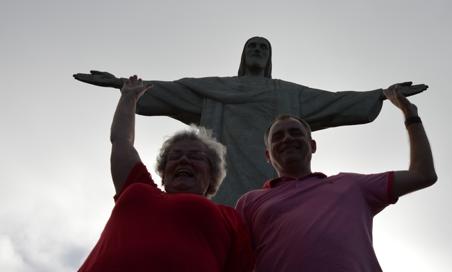 Biskup misjonarz wrócił z Rio de Janeiro do Krakowa