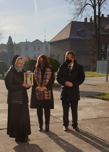 Betlejemskie Światło Pokoju w Domu Dziecka