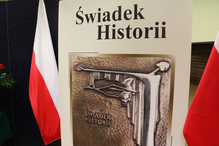 Niezwykli świadkowie historii