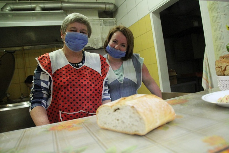 Ponad pół tysiąca świątecznych paczek od Brata Alberta