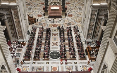 Franciszek przewodniczył Pasterce w Watykanie
