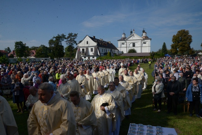 2020.10.03 - Wysokie Koło. Pielgrzymka Kół Żywego Różańca.