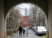 Kościół i klasztor Misjonarzy Świętej Rodziny w Gliwicach 