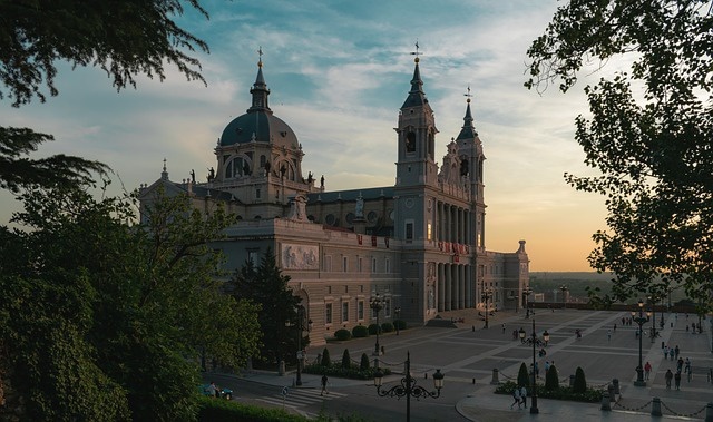 Kościół sprzeda nieruchomości by pomóc potrzebującym