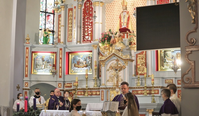 Odpustowej modlitwie w Pierśćcu przewodniczył bp Piotr Greger