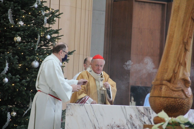 Jubileusze małżeńskie w świątyni na Wilanowie 