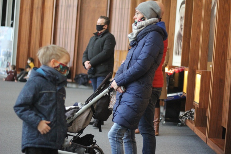 Jubileusze małżeńskie w świątyni na Wilanowie 