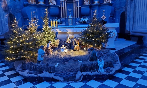 Rawa Maz. Szopka w kościele w parafii Niepokalanego Poczęcia NMP.