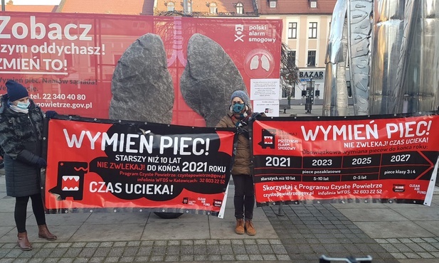 Pszczyna. Mobilne płuca zmieniły kolor. "Widać czym tutaj oddychamy"