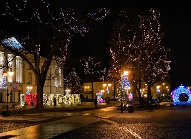 Świąteczna iluminacja w Radomiu