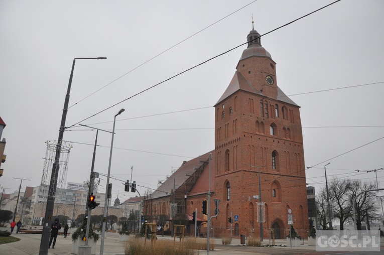 Noworoczne spojrzenie na katedrę