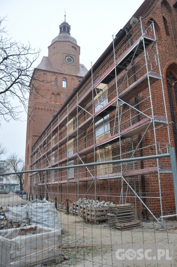 Noworoczne spojrzenie na katedrę