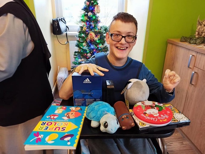 Pomoc świąteczna dla DPS-u w Ścinawce Dolnej