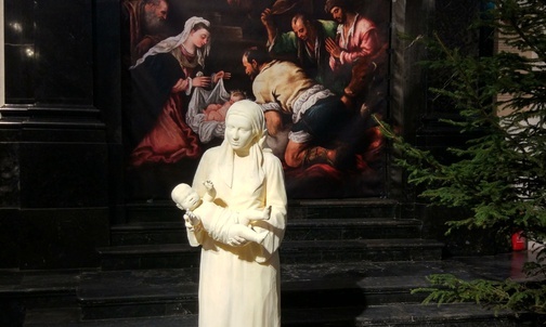 Szopka z banerem pro-life w bazylice św. Krzyża